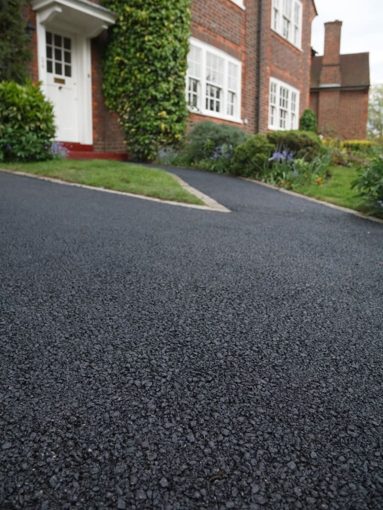 tarmac-driveway-installers tarmac driveway installers Mansfield